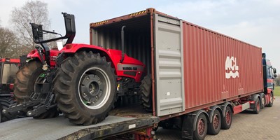 EXPORTTRAKTOREN UND LANDWIRTSCHAFTLICHE MASCHINEN