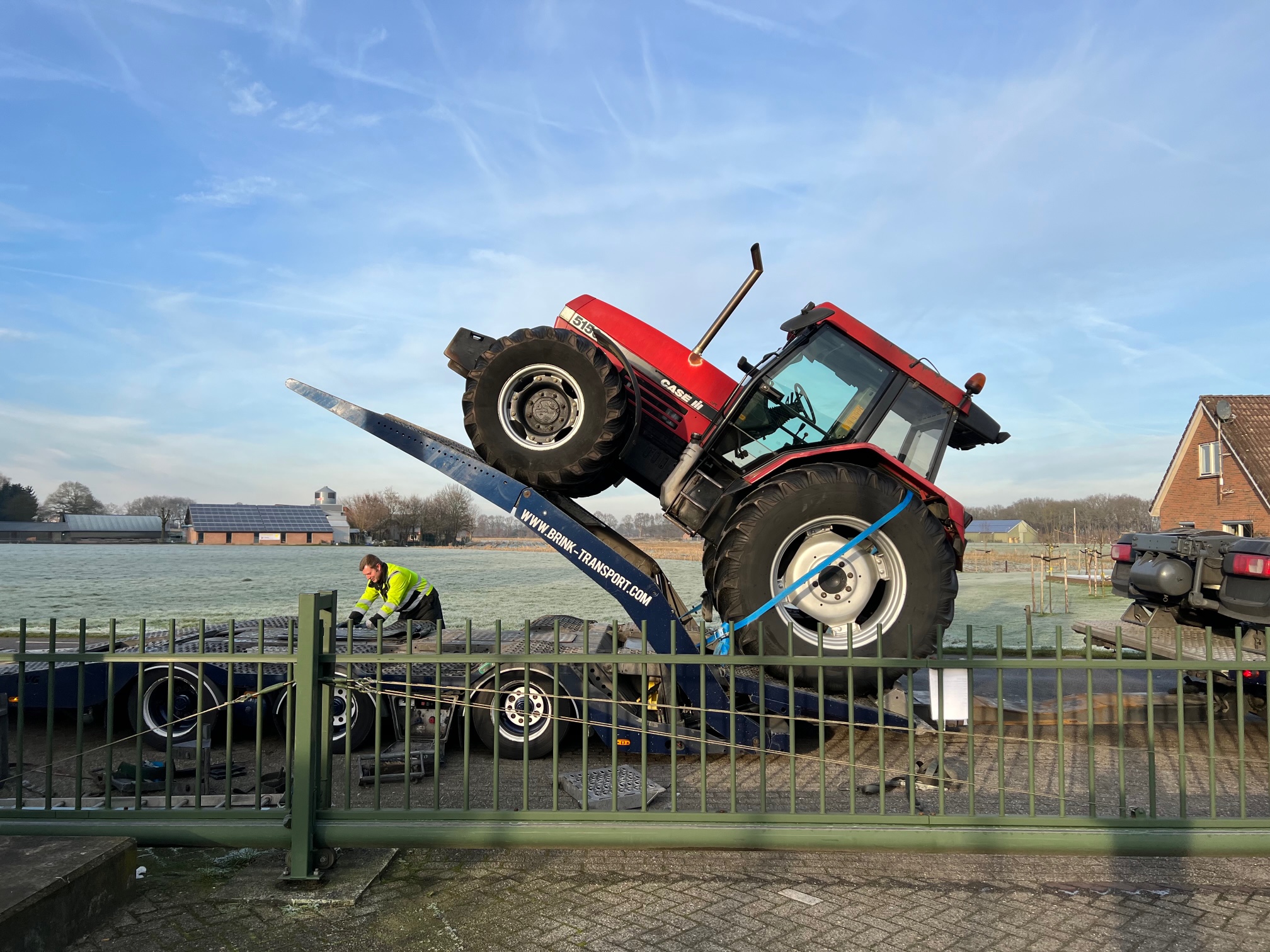 CASE 5150 tractor op speciaal transport 