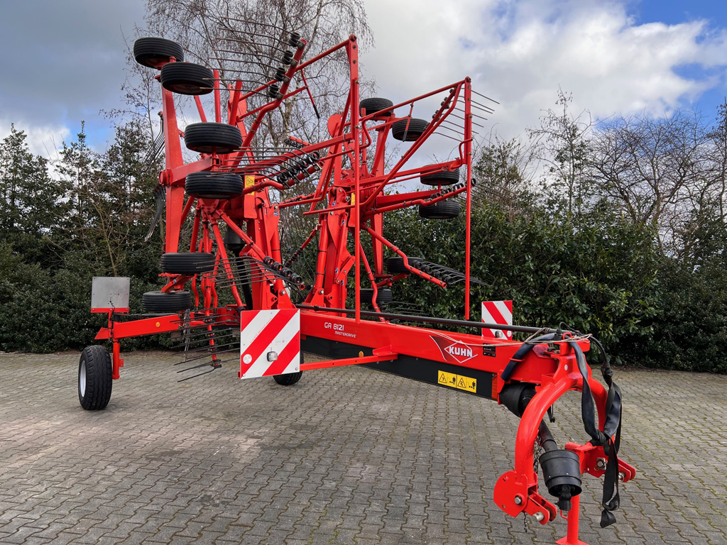 KUHN GA 8521 