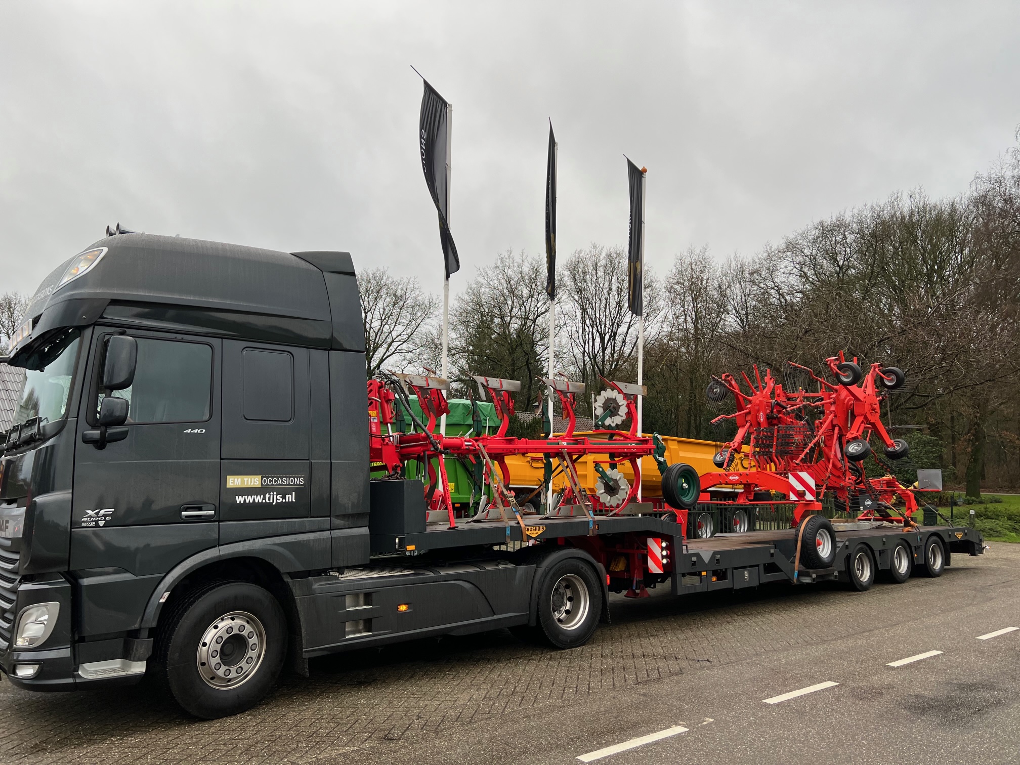 KUHN HARK verkocht naar Belgie