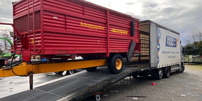 SCHUITEMAKER Feedo voermengwagen  onderweg naar Polen 