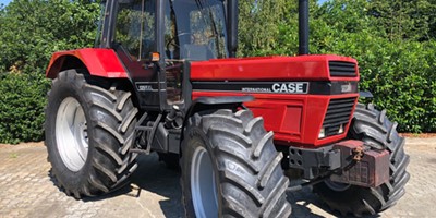 CASE 1255 XLA sold to Germany