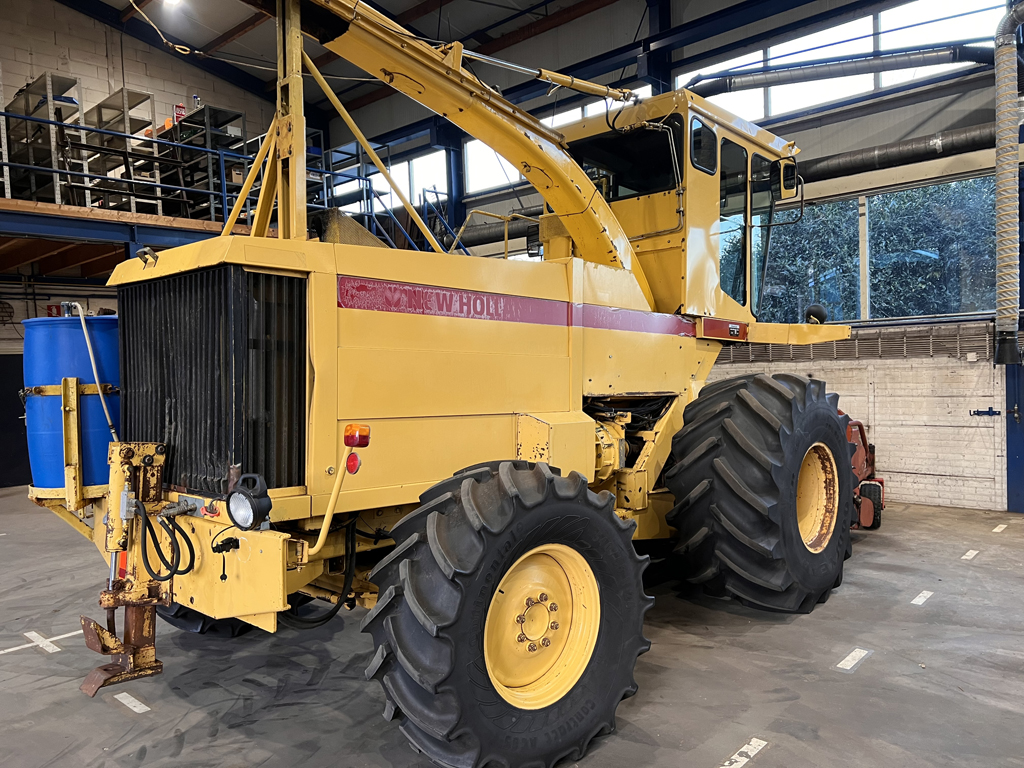 NEW HOLLAND 2405 hakselaar 