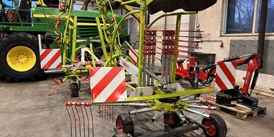  CLAAS Liner 370  rake