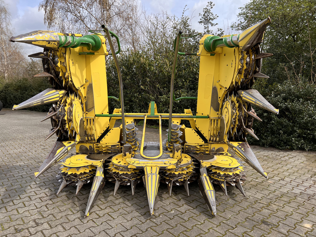KEMPER CHAMPION 360  8 rij maisbek
