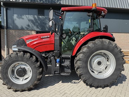 Case-Farmall-100X