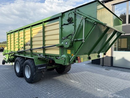 Krone-AX280GD  opraapwagen 