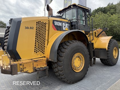 Caterpilar 980M shovel + bak