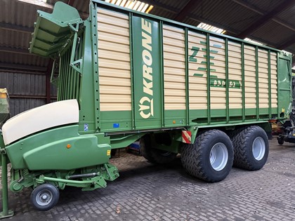 KRONE opraapwagen 